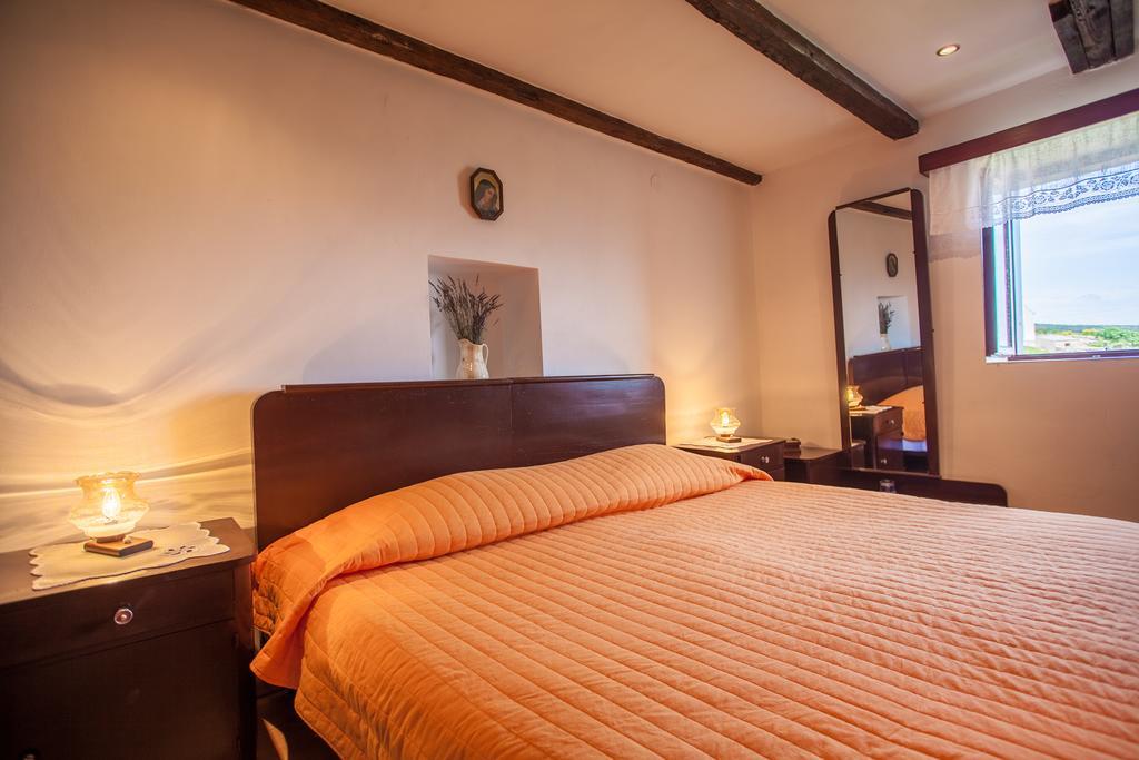 Apartment Vidovici Martinšćica Buitenkant foto