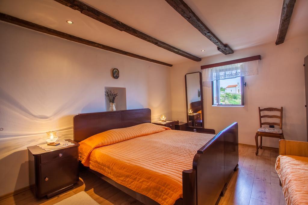 Apartment Vidovici Martinšćica Buitenkant foto